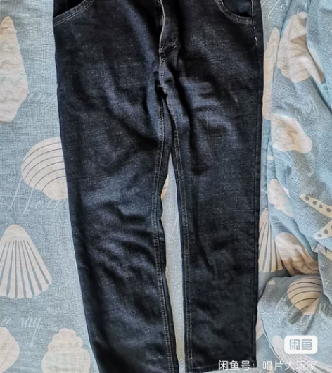 深灰黑色牛仔裤男款，适合175身高的男生穿...