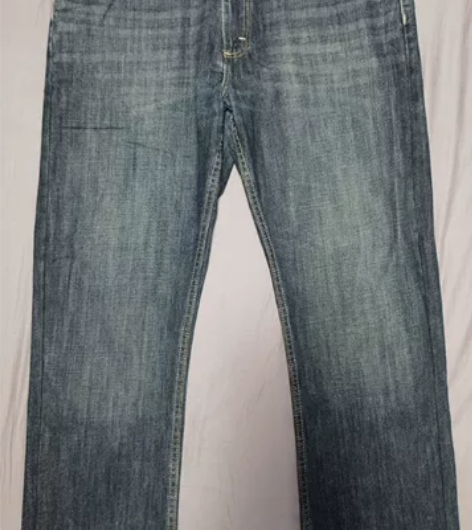 Lee的牛仔裤，腰围平铺86，臀围118，...