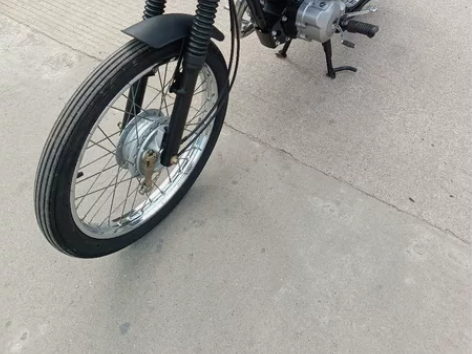 二手摩托车 本田复古125cc 车况极品拉...