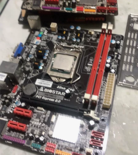 映泰H61MLC 1155 H61全集成Ｄ...