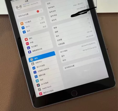 本人女学生，出一个，个人一手ipad201...