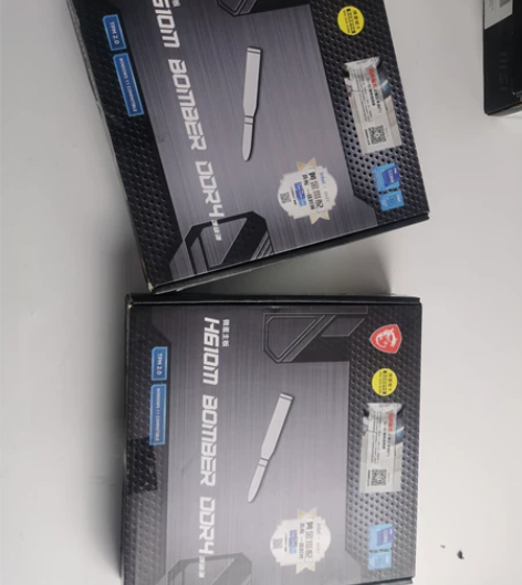 微星(MSI)H610M BOMBER D...