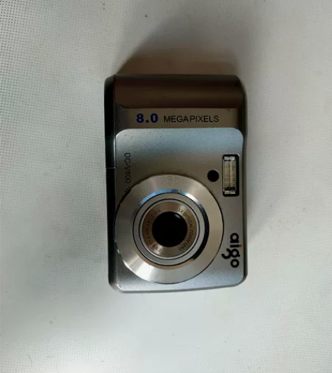 爱国者数码相机故障机无法开机 。请看好了 ...