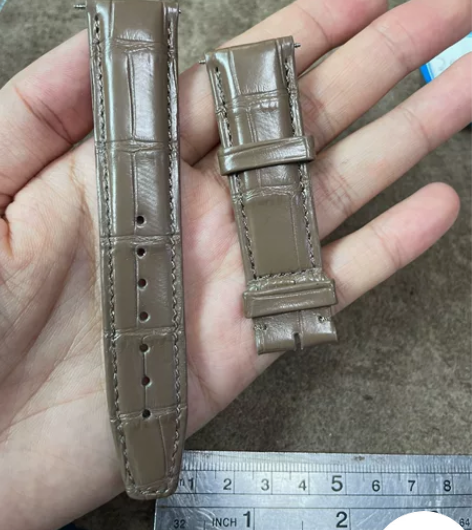 万国IWC鳄鱼真皮表带 特殊定制，全新未佩...