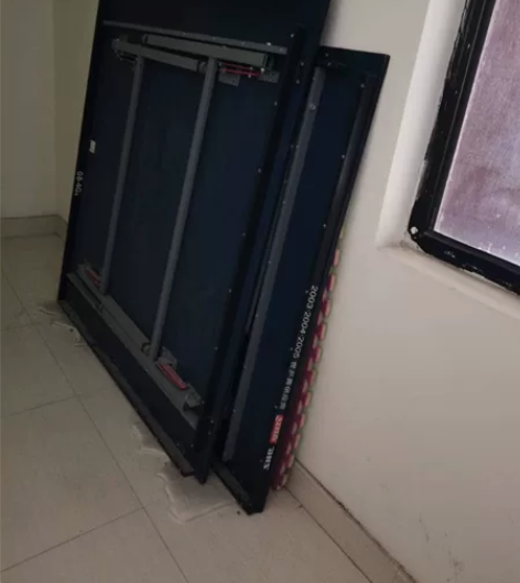 用了两年的乒乓球桌很新，有要的话450 感...
