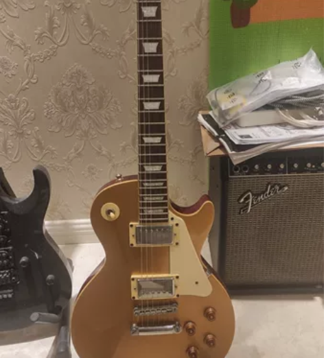 易普锋 les pual std零几年的琴...