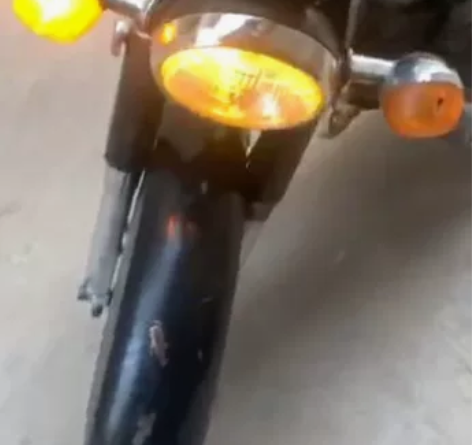 70年代精品雅马哈A7-125摩托车，全原...