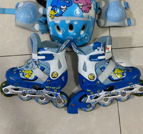 正品美洲狮（COUGAR） 可调码溜冰鞋成...