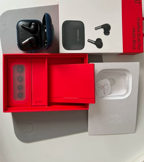 Oneplus Buds Pro 一加耳机...