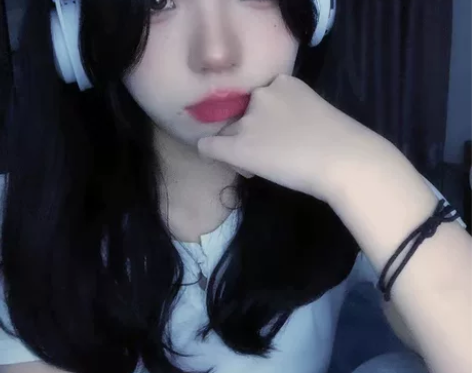 电竞少女小型复古头戴式耳机无线蓝牙高颜值运...