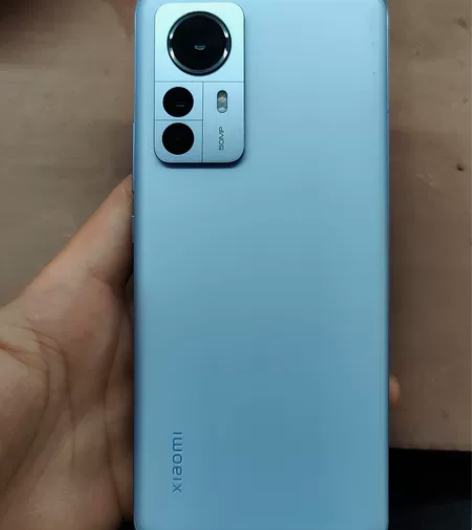 自用的小米12pro   8+256g，手...