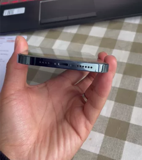 苹果12pro Max 因换手机，出售个人...