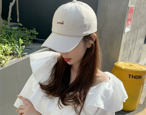 【乐活价】ins棒球帽女士韩版简约字母鸭舌...
