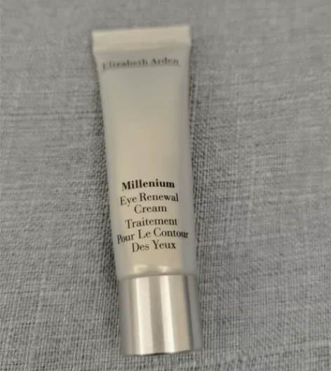 雅顿眼霜15ml 还有一半左右闲置出 适合...