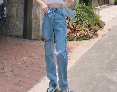 个人闲置牛仔裤 图片随便找的 大概有三四条...