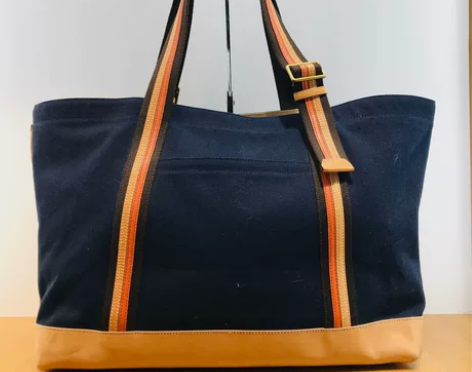 蔻驰 9新 正常使用 女士手提单肩包 大号...