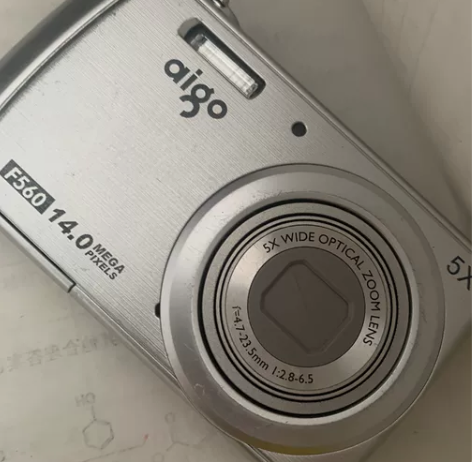 爱国者f560相机 （可小刀）