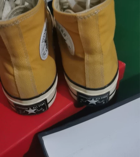 匡威鞋子 感兴趣的话点“我想要”和我私聊吧～