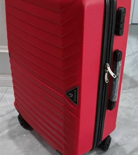 泰国购买24寸品牌拉杆箱 回国装行李用的 ...