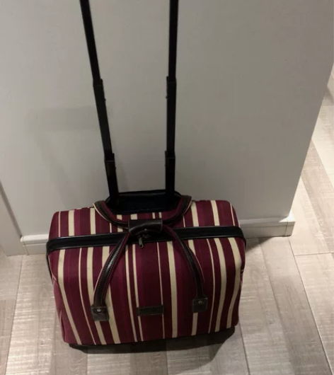 小号旅行箱 尺寸45*23*35 多少寸不...