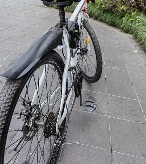 闲置出山地车自行车 26英寸 换了全新的软...