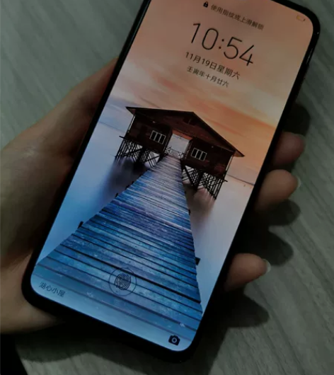 华为nova5pro 8+128G 外观：...
