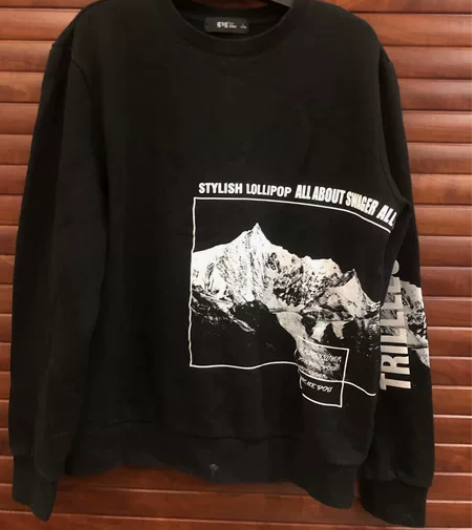 男士加绒卫衣，是一个潮牌吧，胸围114，长...