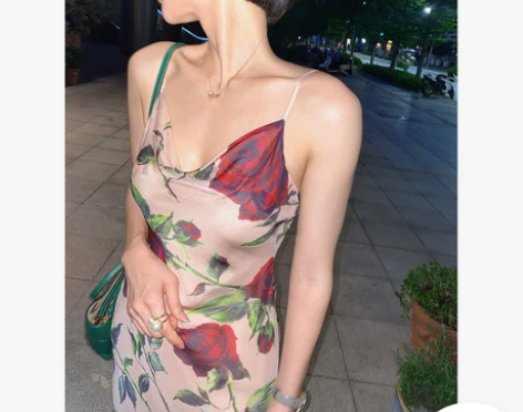 “西西里风情”2022夏季真丝玫瑰印花真丝...