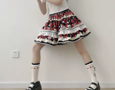 奶油草莓之梦背带裙sk 甜呲lolita少...