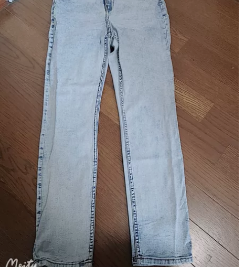 H##amp;amp;M高腰弹力牛仔裤 感...