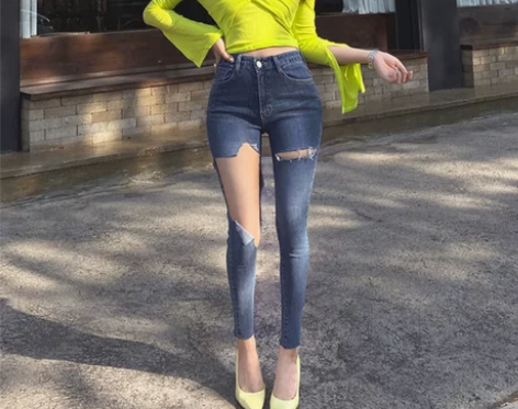 韩国大破洞烂牛仔裤女小脚裤九分显瘦高腰紧身...