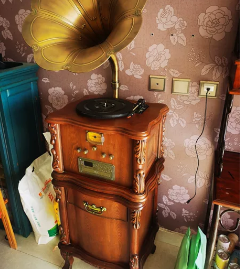 美式复古留声机，实木古典黑胶唱片老式纯铜大...