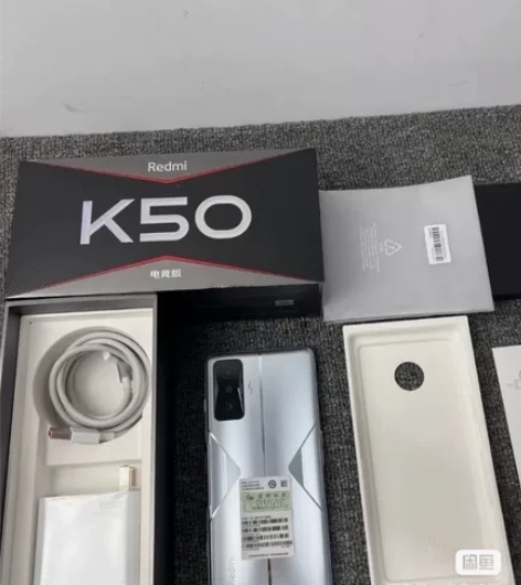 红米K50电竞版！！银色8+128！成色9...