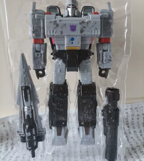 围城原版威震天 全配无损 盒说全 把玩成色...