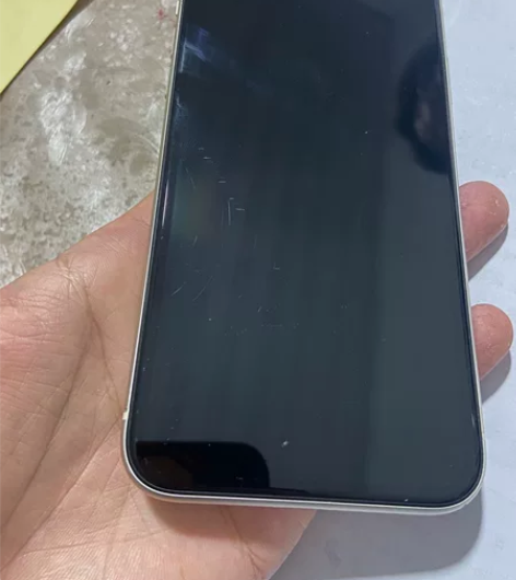 因闲置一部苹果手机11 128g白色的  ...