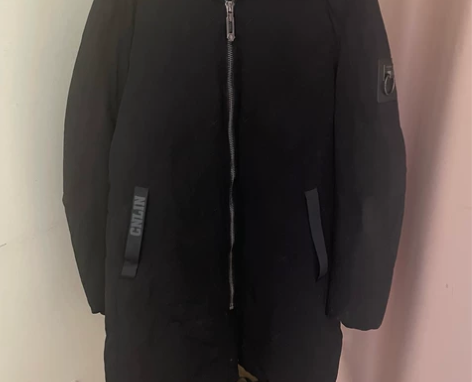 男 黑色长款羽绒服 基本全新 原价1300...