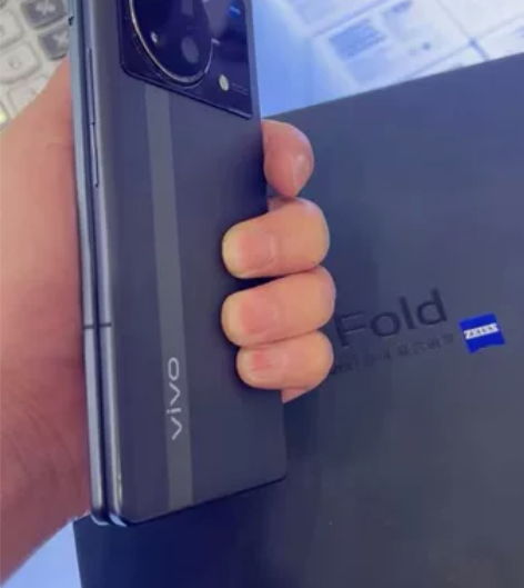 Vivo X Fold 512 靓 ￥76...