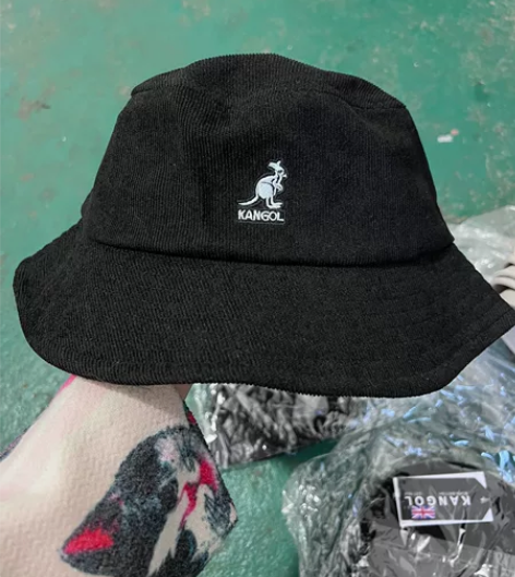 全新袋鼠刺绣，kangol袋鼠灯芯绒渔夫帽...