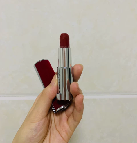 【纪梵希口红】N37 余量如图日期至23年...