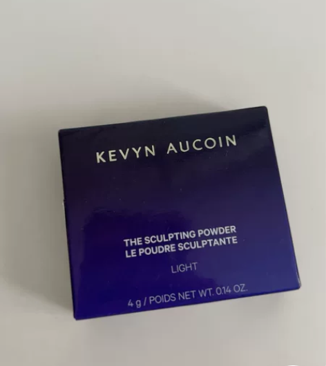 凯文奥昆单色修容粉饼 容量：4g产地：美国...