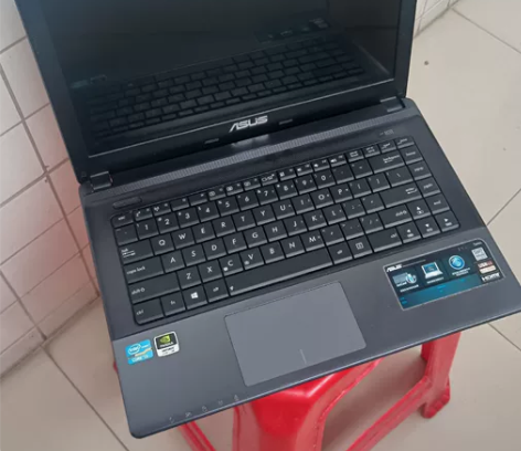 华硕x45VD笔记本i3 2370m处理器...