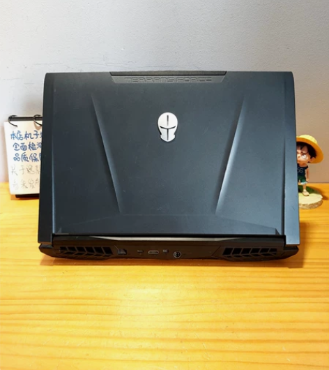 未来人类s5 台式7代i7 7700 gt...