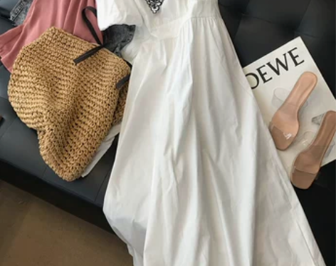 200643.美哭了！精致的刺绣翻领 复古...