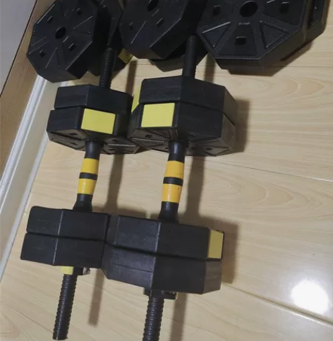 闲置哑铃30-50给个价就出 拍到就是赚到...