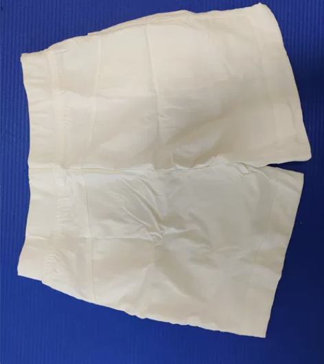 女短裤，全新无吊牌，料子很舒服，能穿到10...