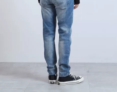 品牌修身男牛仔裤 尺码170/78A 身高...