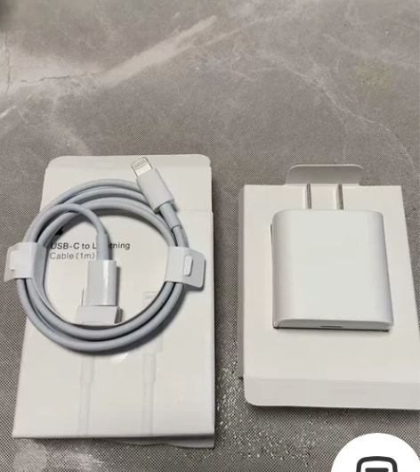 苹果全新原装数据线  20W快充适用于苹果...