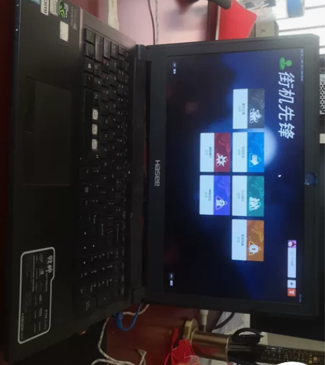 神舟战神z7m，按键坏了几个，外接蓝牙键盘...