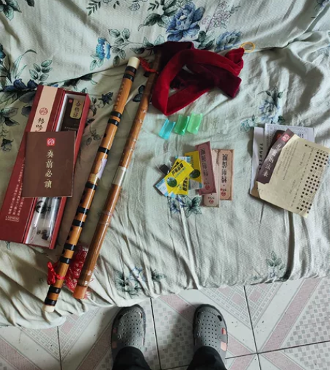 伶吟笛子及配件转卖，学了一段时间，学不会，...