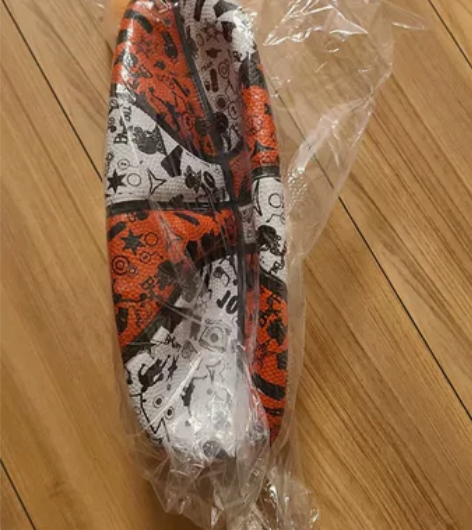 标准篮球，全新，未充气！国美第一城自取，不...